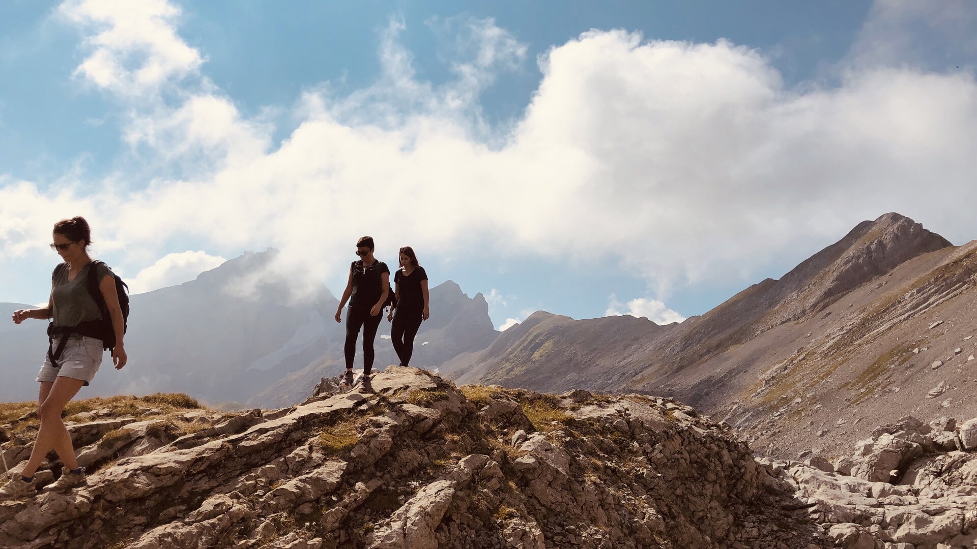 sags-Team unterwegs bei einer Bergtour.